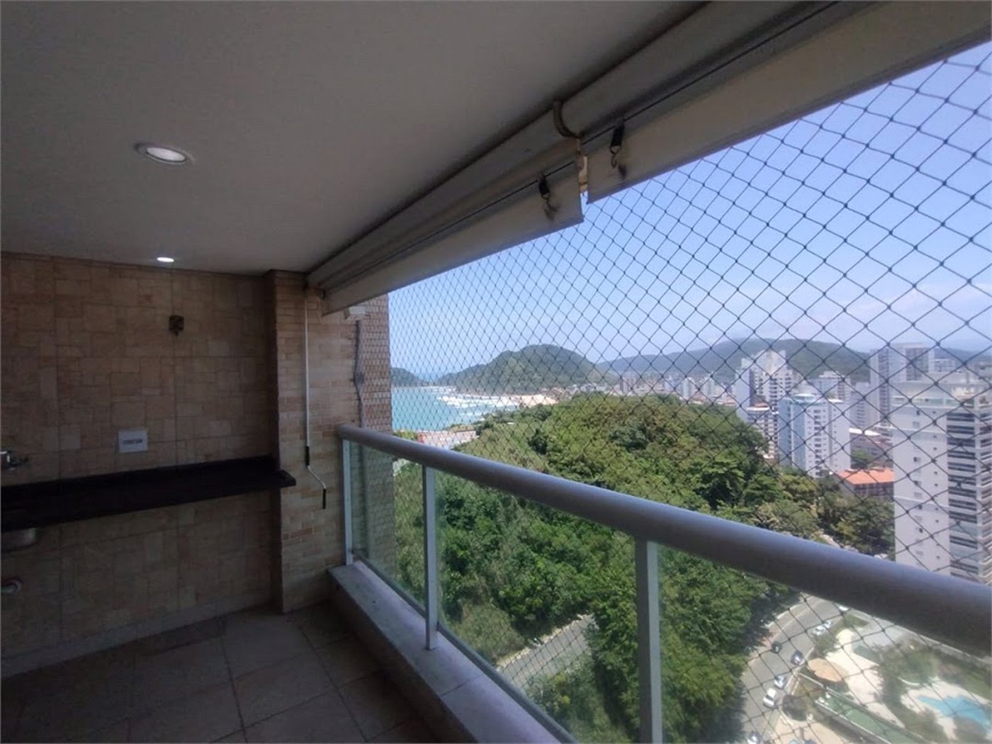 Apartamento à venda, 93 m² por R$ 1.550.000,00 - Jardim Astúrias - Guarujá/SP