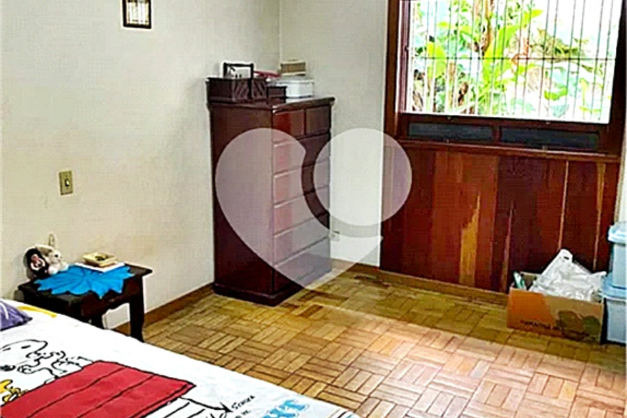 Casa à venda com 3 quartos, sendo 1 suíte, em Vila Albertina, São Paulo, SP