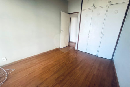 Apartamento à venda com 3 quartos, sendo 1 suíte, em Lagoa, Rio de Janeiro, RJ