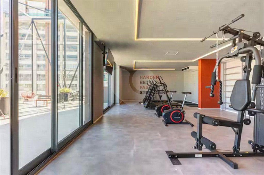 Studio de 25² mobiliado e decorado ao lado do Shopping Frei Caneca