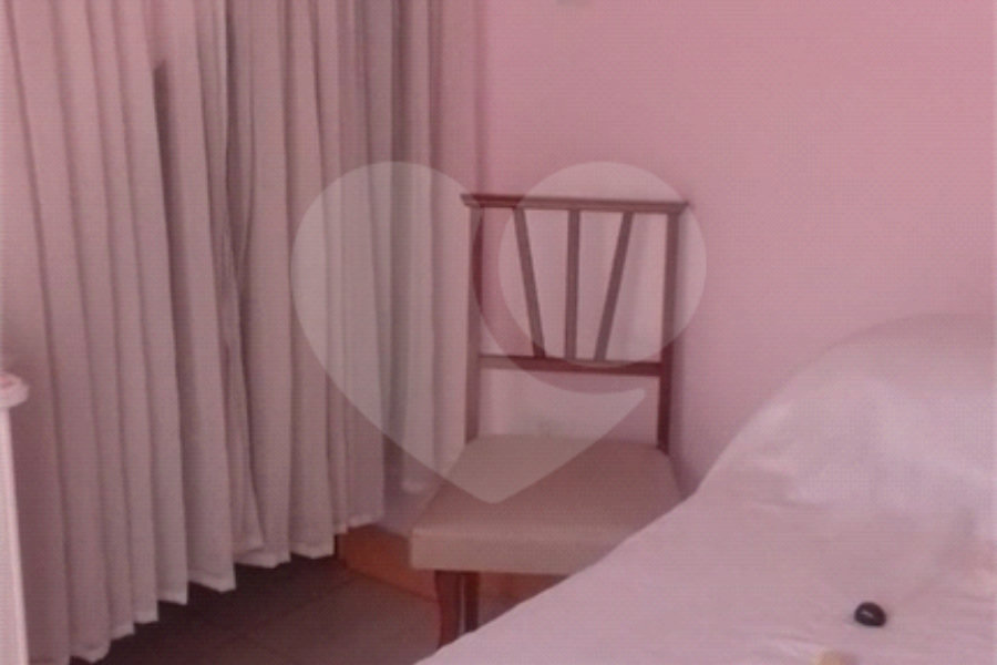 Casa à venda com 4 quartos, sendo 2 suítes, em Vila Medeiros, São Paulo, SP