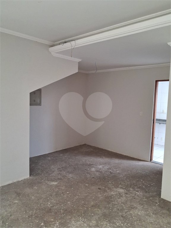 Casa à venda com 2 suítes no condomínio Residencial Vila de Motalegre, São Paulo - SP