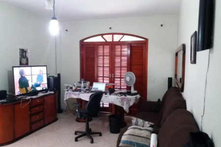 Sobrado à venda com 3 quartos, sendo 1 suíte, em Jardim Maria Duarte, São Paulo, SP
