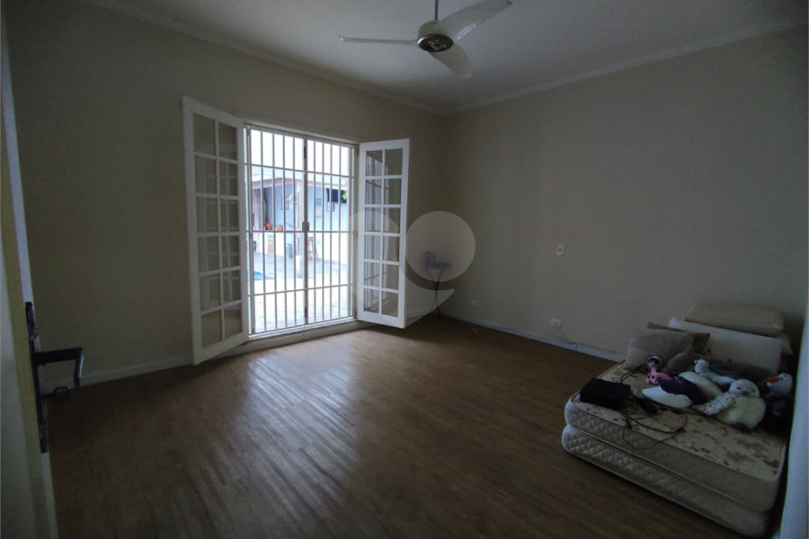 Casa à venda com 3 quartos, sendo 1 suíte, em Tremembé, São Paulo, SP
