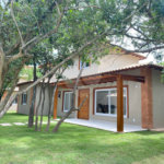 Casa em condomínio à venda com 4 suítes em Praia Rasa, Armação dos Búzios, RJ