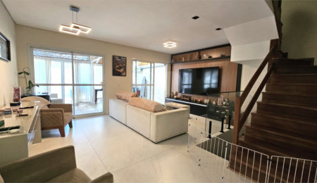 Casa à venda com 3 quartos, sendo 1 suíte,  no condomínio Flora Park, São Paulo - SP