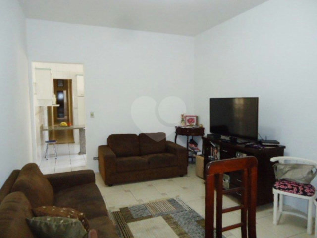 Casa à venda com 3 quartos, sendo 1 suíte,  em Jardim Peri, São Paulo, SP