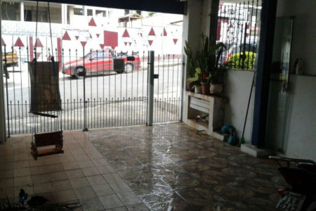 Casa Térrea à venda com 4 quartos, sendo 1 suíte, em Santa Teresinha, São Paulo, SP