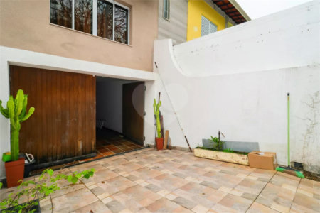 Casa à venda com 2 quartos, sendo 1 suíte, em Lar São Paulo, São Paulo, SP
