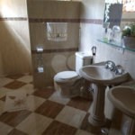 Casa à venda com 4 quartos, sendo 2 suítes, em Vila Petrópolis, Atibaia, SP