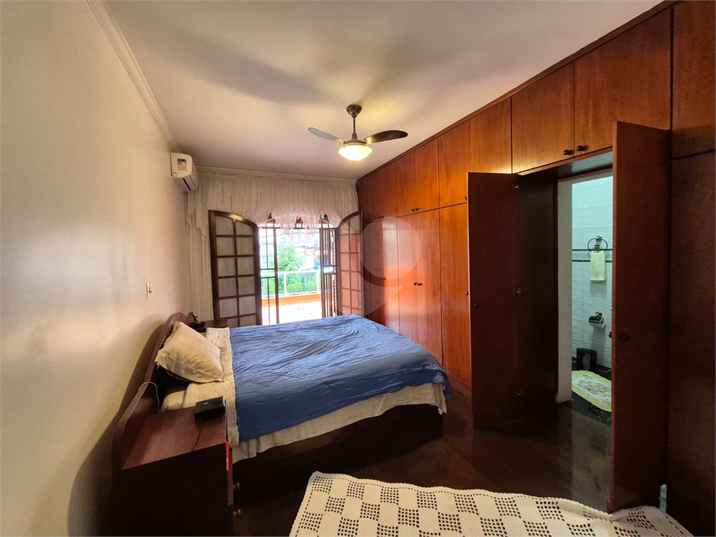 Sobrado à venda com 3 quartos, sendo 1 suíte, em Jardim Sarah, São Paulo, SP