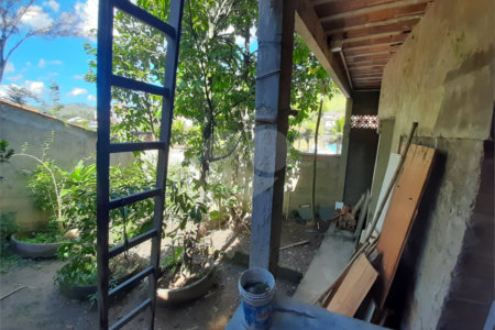 Casa de Vila à venda com 4 quartos, sendo 1 suíte, em Rio do Ouro, São Gonçalo, RJ
