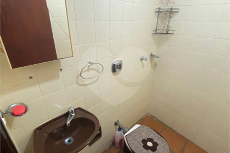 Sobrado à venda com 6 quartos, sendo 4 suítes,  em Retiro das Fontes, Atibaia, SP