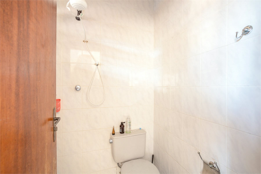 Sobrado à venda com 3 quartos, sendo 1 suíte, em Itaquera, São Paulo, SP