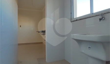 Casa à venda com 2 quartos no condomínio Ari Gomes, São Paulo - SP