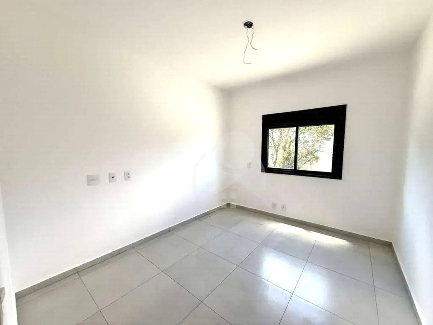 Apartamento à venda com 1 suíte em Atibaia Jardim, Atibaia, SP