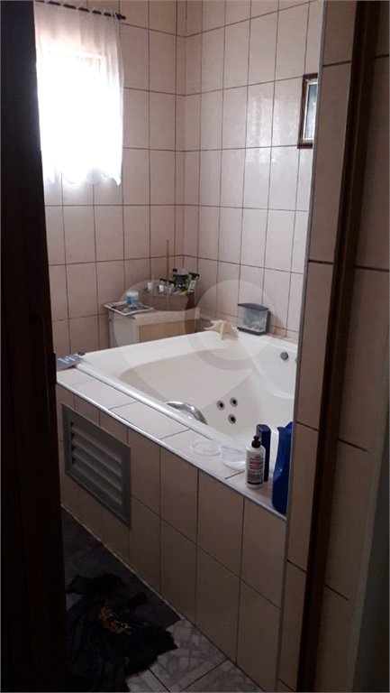 Casa à venda com 3 quartos, sendo 1 suíte, no condomínio Ibiti do Paço, Sorocaba - SP
