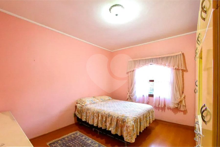Sobrado à venda com 5 quartos, sendo 2 suítes, em Tremembé, São Paulo, SP
