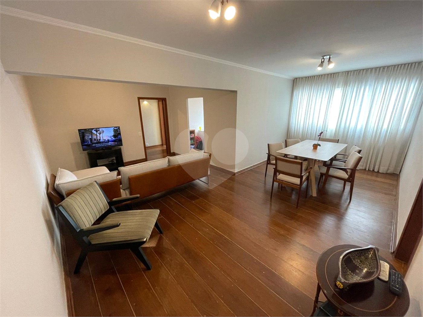 Apartamento à venda com 3 quartos, sendo 1 suíte,  em Vila Olímpia, São Paulo, SP