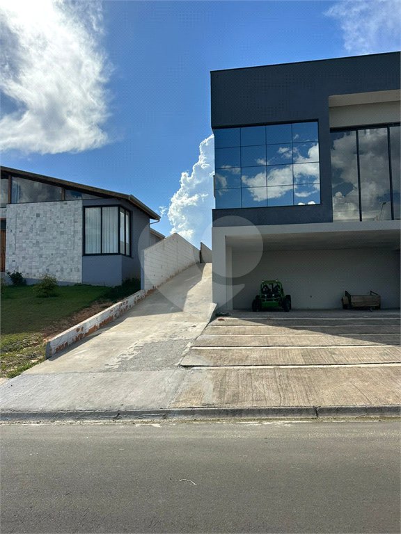 Casa à venda com 4 suítes no condomínio Quintas da Terracota, Indaiatuba - SP