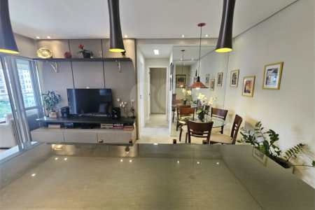 Apartamento para alugar com 2 quartos, sendo 1 suíte,  em Jardim das Acácias, São Paulo, SP