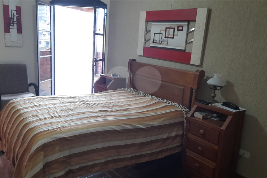 Sobrado à venda com 3 quartos, sendo 2 suítes, em Santana, São Paulo, SP