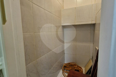 Casa à venda ou para alugar com 5 quartos, sendo 4 suítes,  em Santa Rosa, Vinhedo, SP