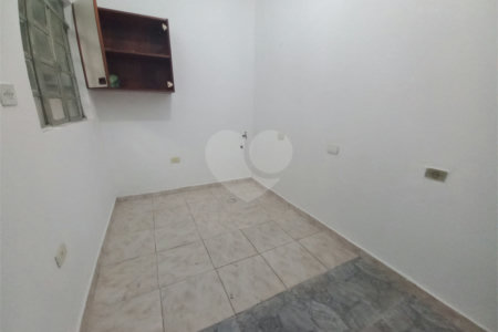 Sobrado à venda com 3 quartos em Jaguaré, São Paulo, SP