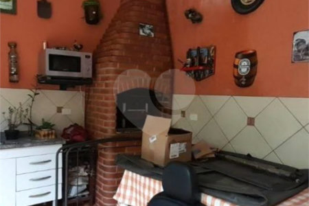 Casa à venda com 4 quartos, sendo 1 suíte, em Vila Nova Manchester, São Paulo, SP