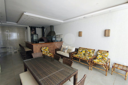 Casa à venda com 3 quartos, sendo 1 suíte,  em Horto Santo Antonio, Jundiaí, SP