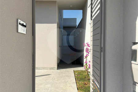 Casa à venda com 3 quartos, sendo 1 suíte, em Jardim dos Ipês, Salto, SP