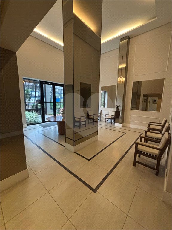 Apartamento à venda com 2 quartos, sendo 1 suíte,  em Brás, São Paulo, SP
