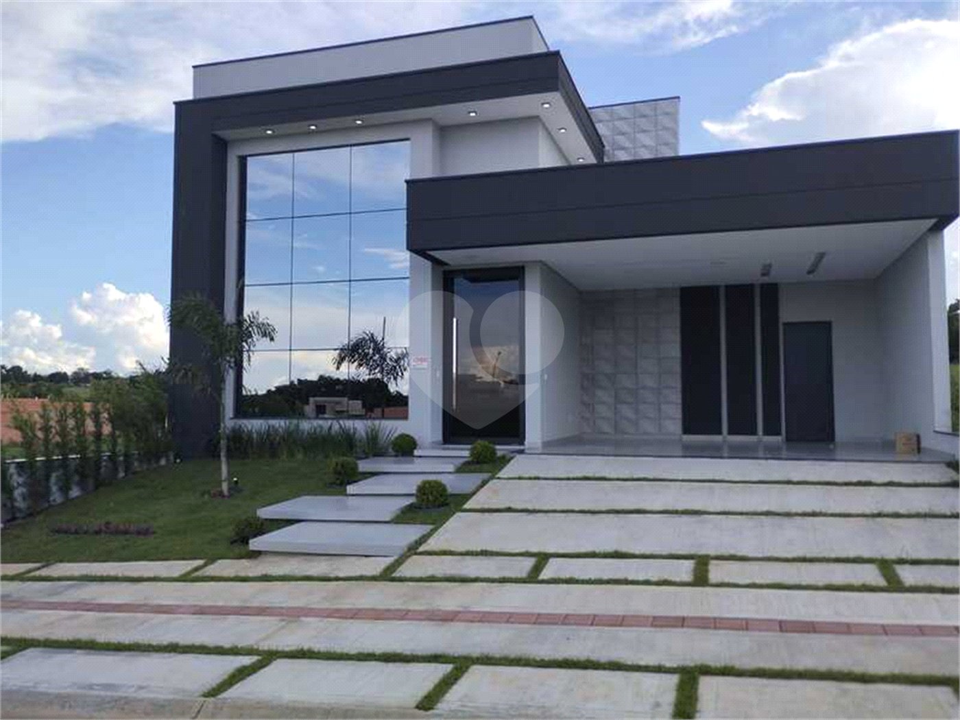Casa à venda com 3 suítes no condomínio Jardim Residencial London Park, Indaiatuba - SP