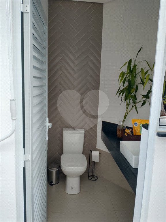 Casa à venda com 3 suítes no condomínio Residencial Central Parque, Salto - SP
