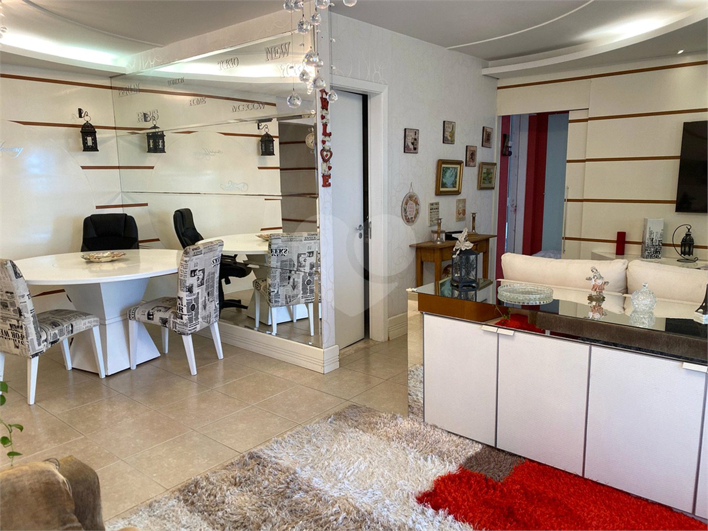 Apartamento para alugar com 2 quartos, sendo 1 suíte, em Alto da Lapa, São Paulo, SP