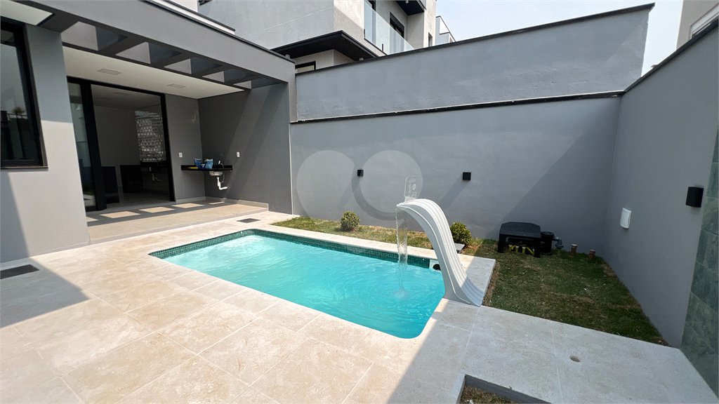 Casa à venda com 3 suítes no condomínio Mosaico Essence, Mogi das Cruzes - SP