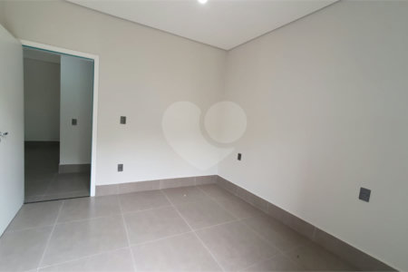 Casa à venda com 4 suítes no condomínio Residencial San Vitale, Bragança Paulista - SP