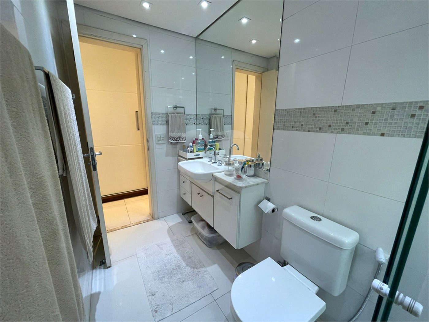 Apartamento à venda com 3 suítes em Brooklin Paulista, São Paulo, SP