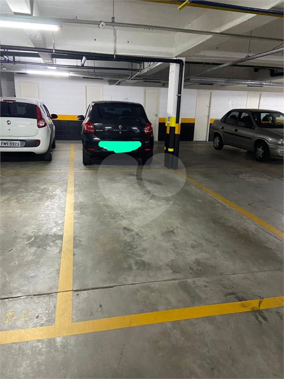 Casa à venda com 3 quartos, sendo 1 suíte, no condomínio Villaggio Portobello, São Paulo - SP