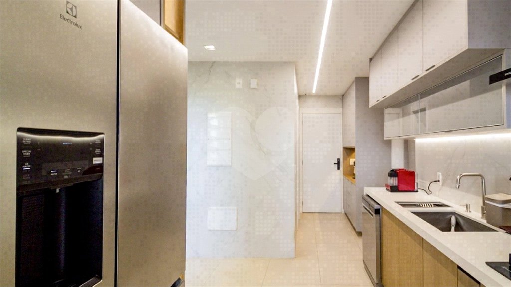 Apartamento para alugar com 3 suítes em Brooklin Novo, São Paulo, SP