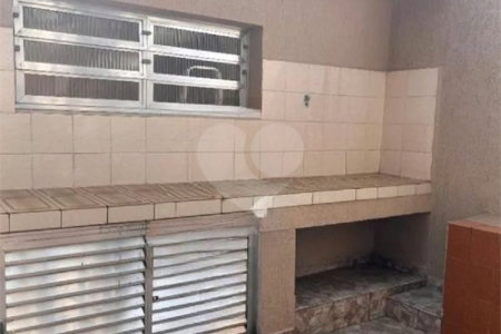Sobrado à venda com 4 quartos, sendo 1 suíte,  em Alto da Lapa, São Paulo, SP