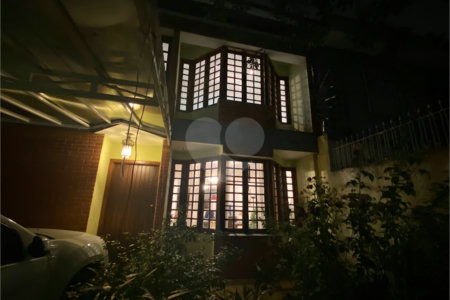 Sobrado à venda com 7 quartos, sendo 2 suítes, em Brooklin Paulista, São Paulo, SP