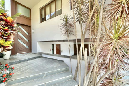 Casa à venda com 4 quartos, sendo 2 suítes,  no condomínio São Paulo Ii, Cotia - SP