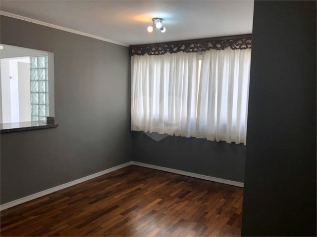 Apartamento à venda com 3 quartos, sendo 1 suíte,  em Santana, São Paulo, SP