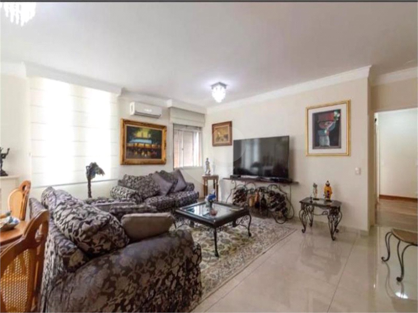 Apartamento à venda com 3 quartos, sendo 2 suítes, em Campo Belo, São Paulo, SP