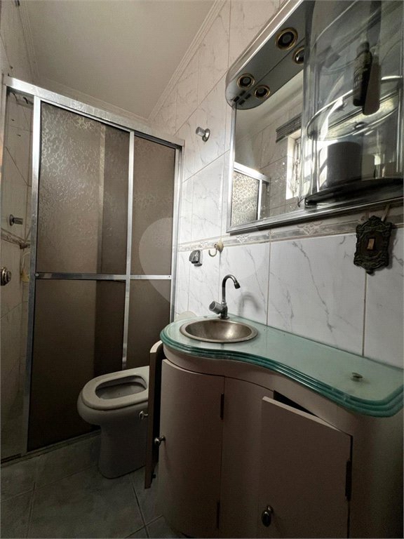 Sobrado à venda com 6 quartos, sendo 4 suítes,  em Vila Oliveira, Mogi das Cruzes, SP