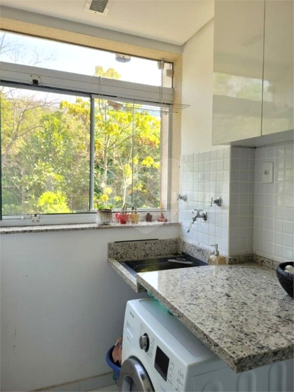 Casa à venda com 3 quartos, sendo 1 suíte, no condomínio Terrara, São Paulo - SP