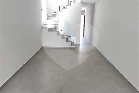 Sobrado à venda com 3 quartos, sendo 1 suíte, em Jardim Penha, São Paulo, SP