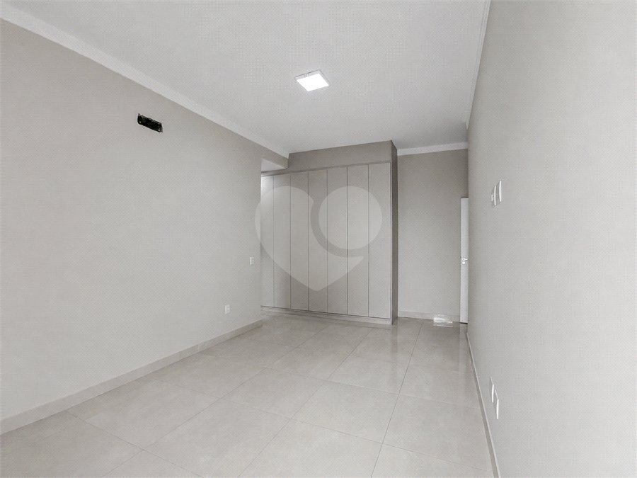 Casa à venda com 3 suítes no condomínio Renaissance, Sorocaba - SP