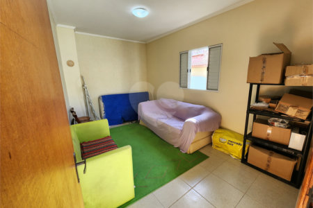 Casa à venda com 4 quartos, sendo 3 suítes,  em Vila Rosália, Guarulhos, SP